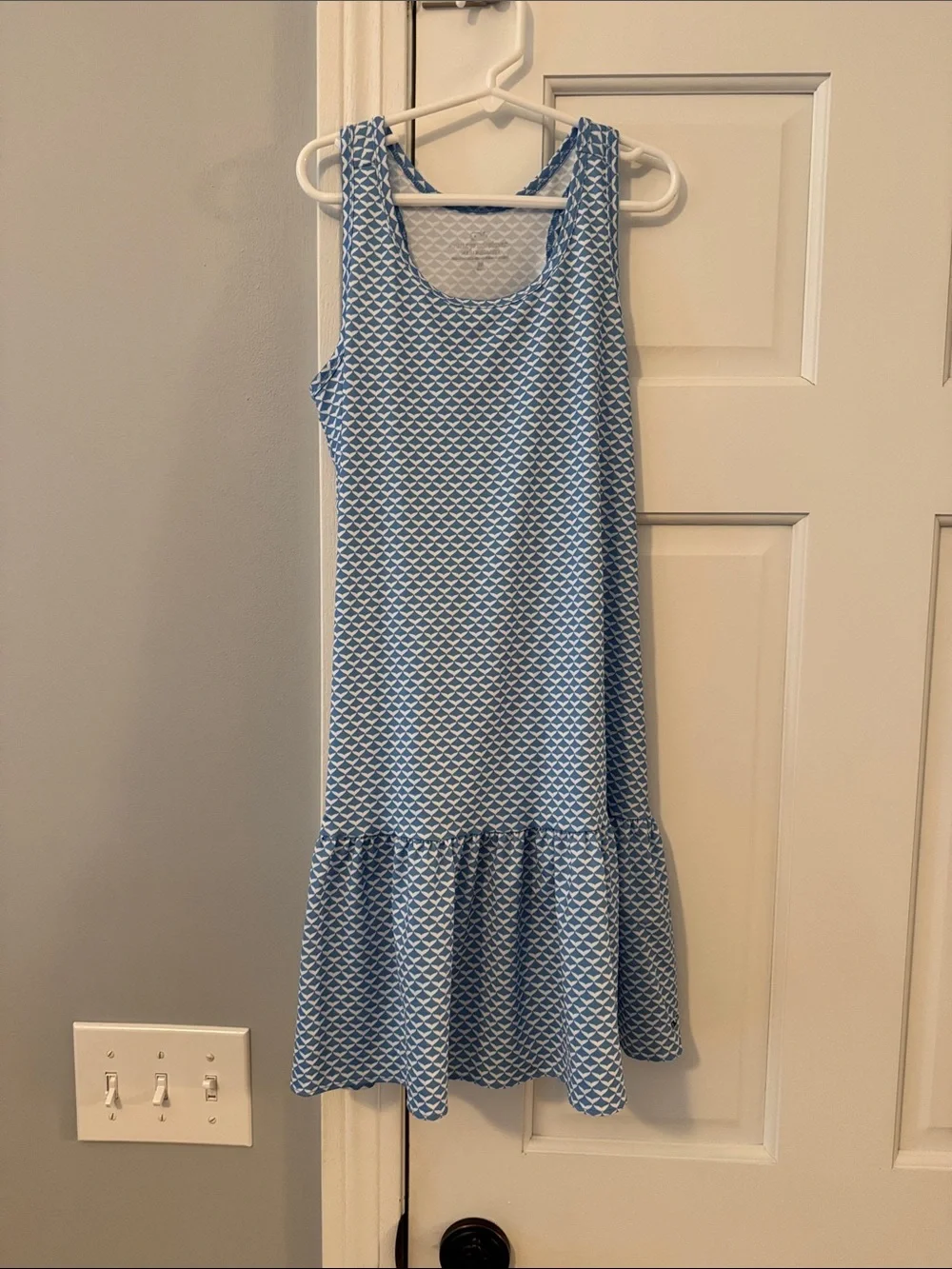 Vineyard Vines Girls' Light Blue Patterned Sleeveless Ruffle-Hem Dress